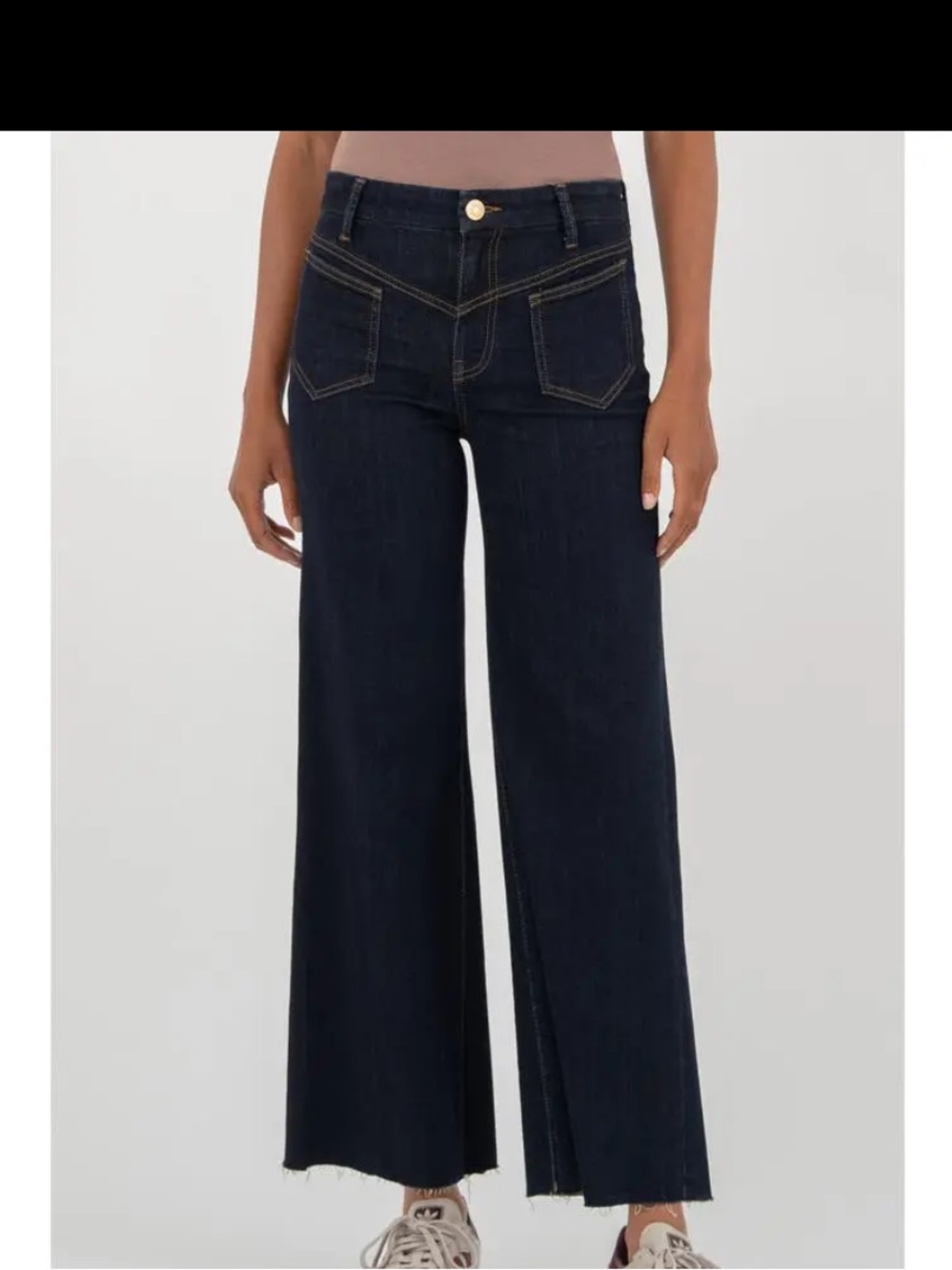 EUC Kut From The Kloth Charlotte High Rise Wide Leg Jean. Size 4 Petite